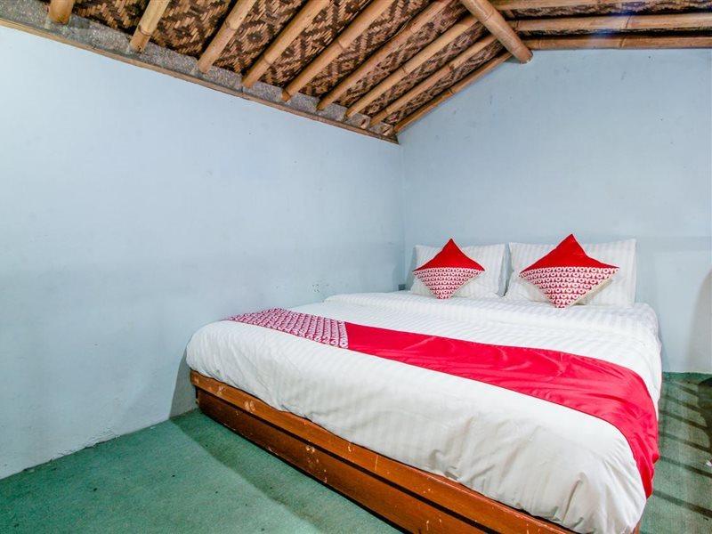 Oyo 2278 Cikidang Hunting Resort Sukabumi Zewnętrze zdjęcie