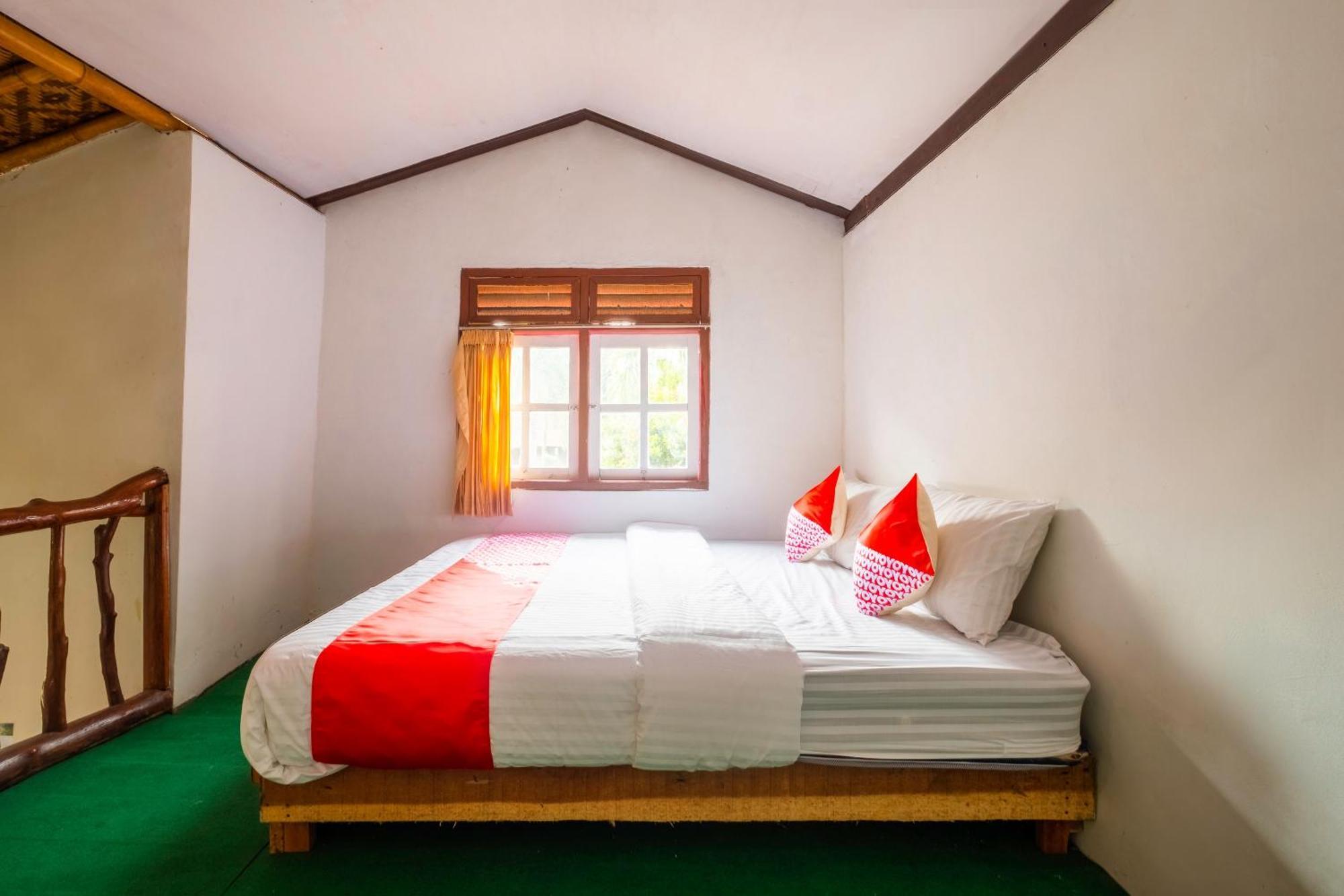 Oyo 2278 Cikidang Hunting Resort Sukabumi Zewnętrze zdjęcie